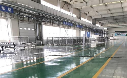 明日大雪：梦得来化工为您打造温暖而坚固的桑珠孜环氧地坪